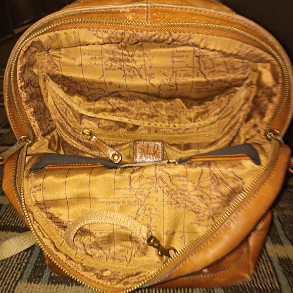 Patricia Nash men's Heritage II Backpack - Picture 10 of 10